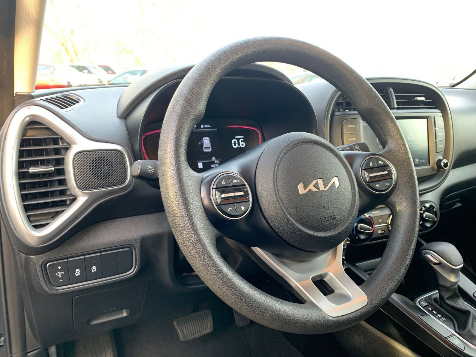 Thumbnail: 2025 Kia Soul - 32