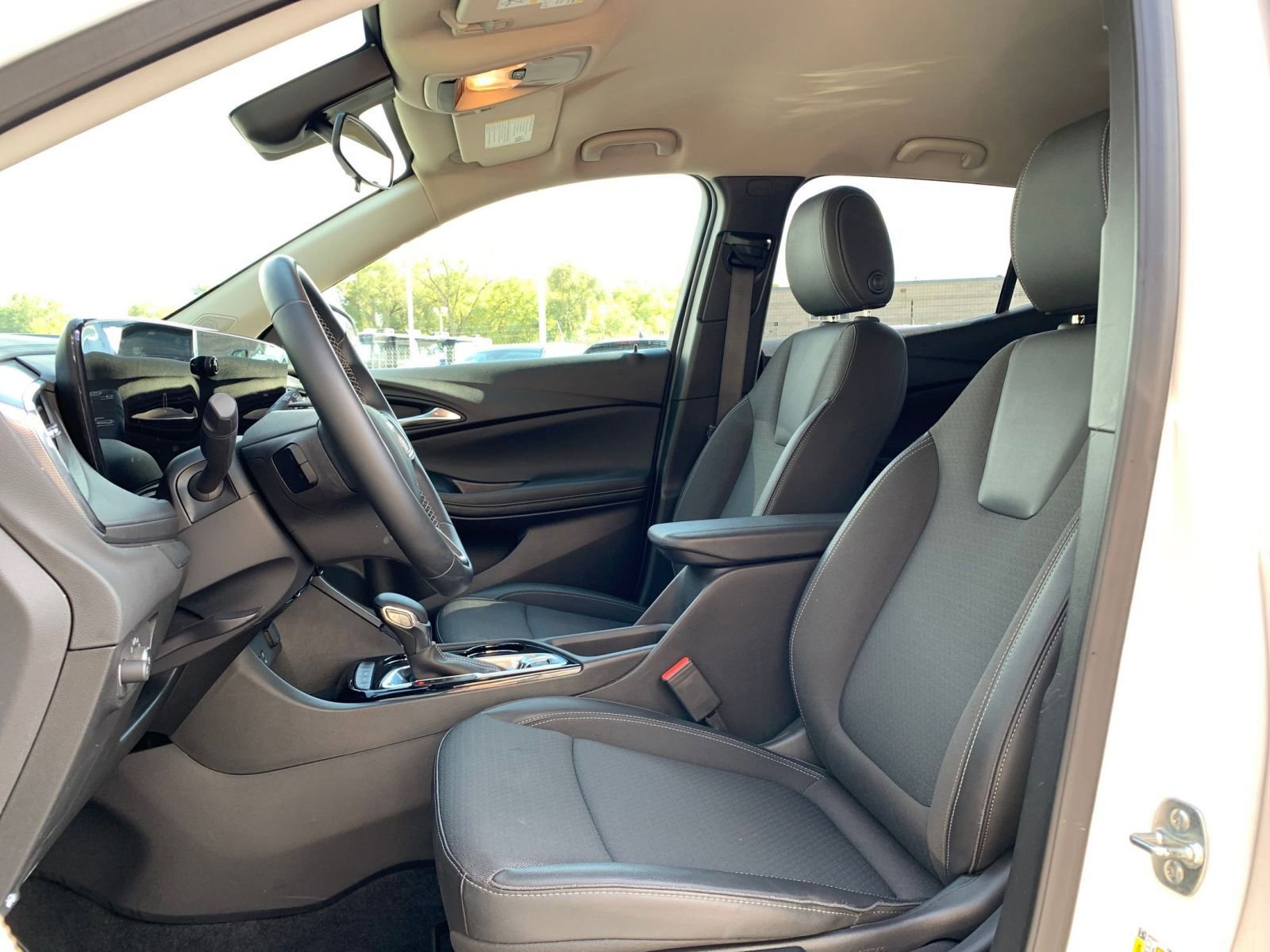 Thumbnail: 2025 Buick Encore GX - 24