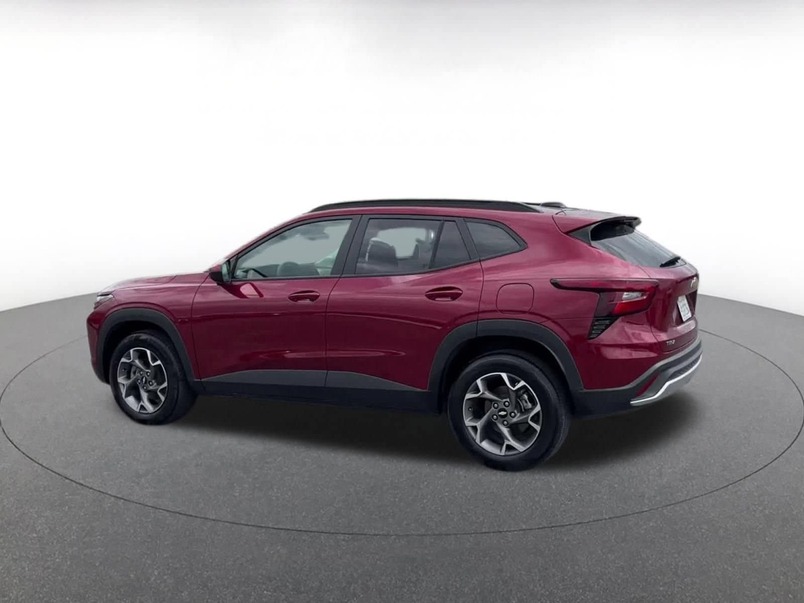 Thumbnail: 2025 Chevrolet Trax - 9