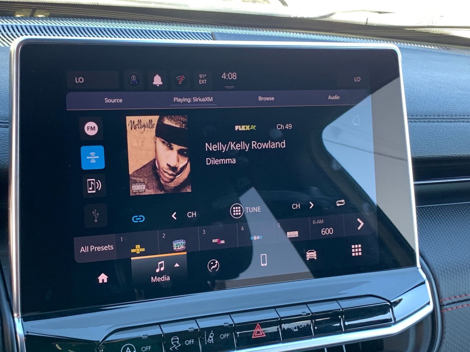 Thumbnail: 2025 Jeep Compass - 21