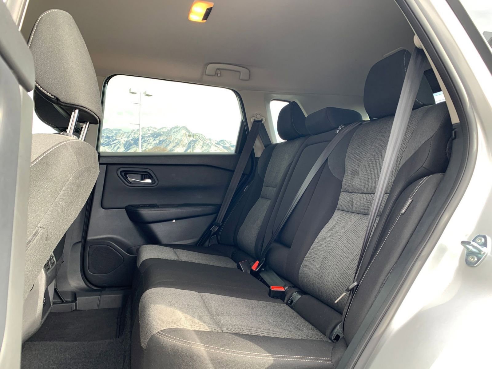 Thumbnail: 2025 Nissan Rogue - 28