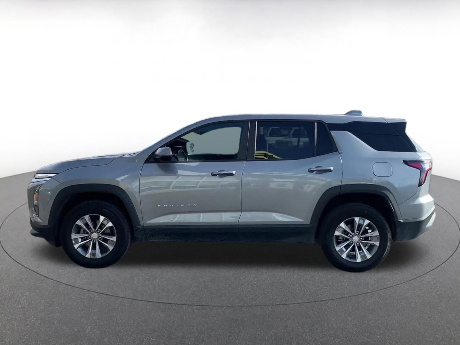 Thumbnail: 2025 Chevrolet Equinox - 9