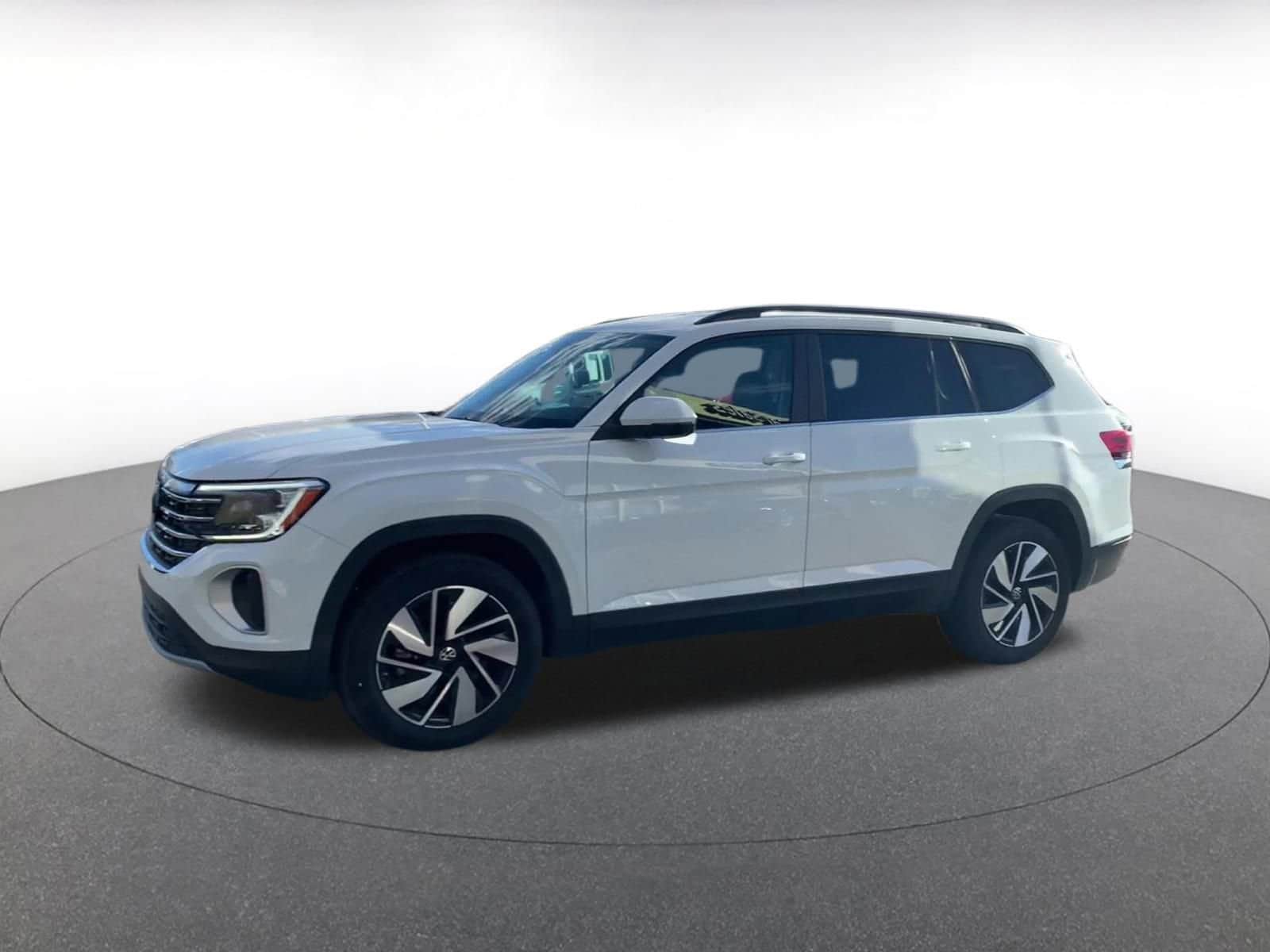 Thumbnail: 2025 Volkswagen Atlas - 8