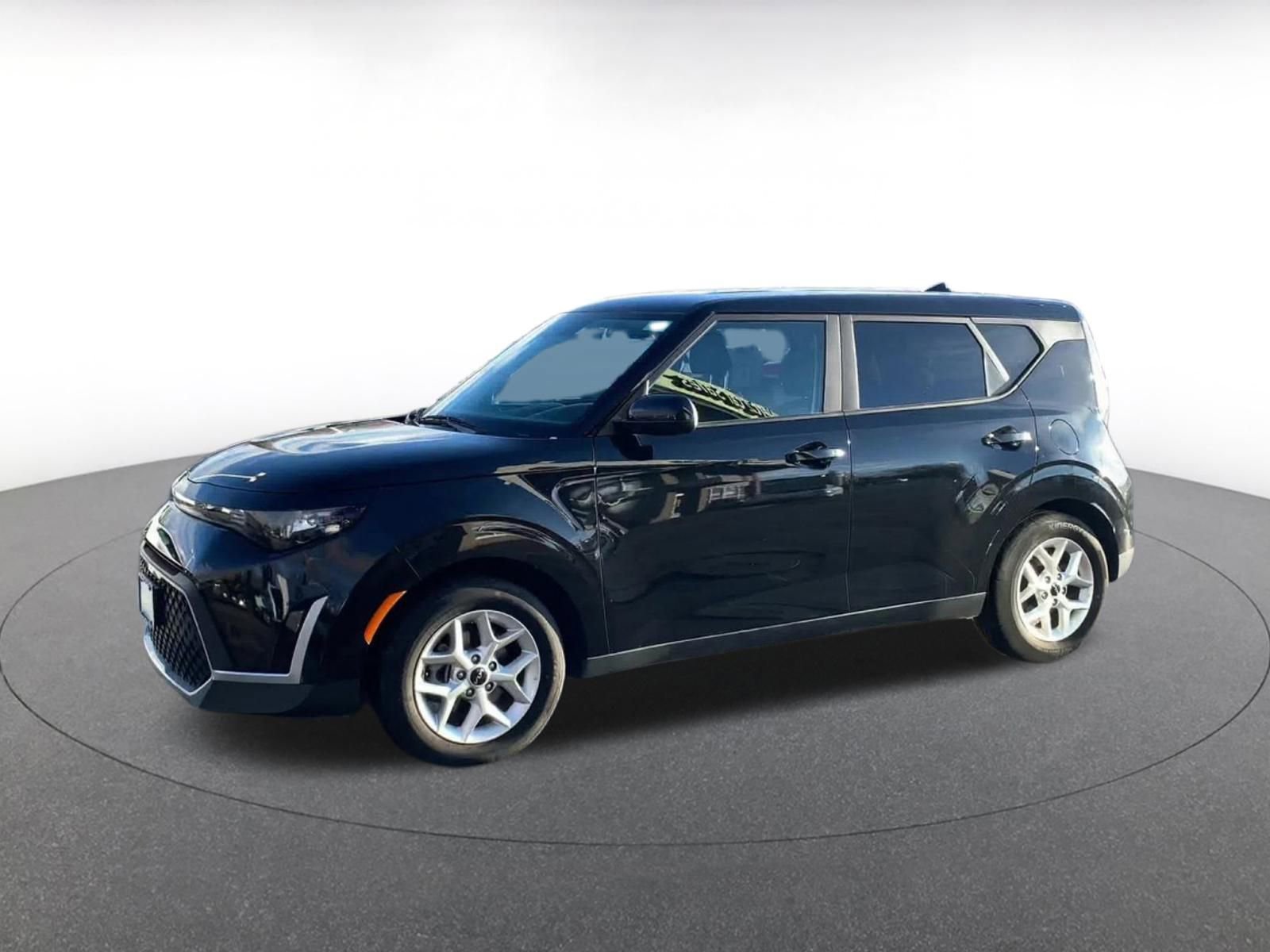 Thumbnail: 2025 Kia Soul - 8