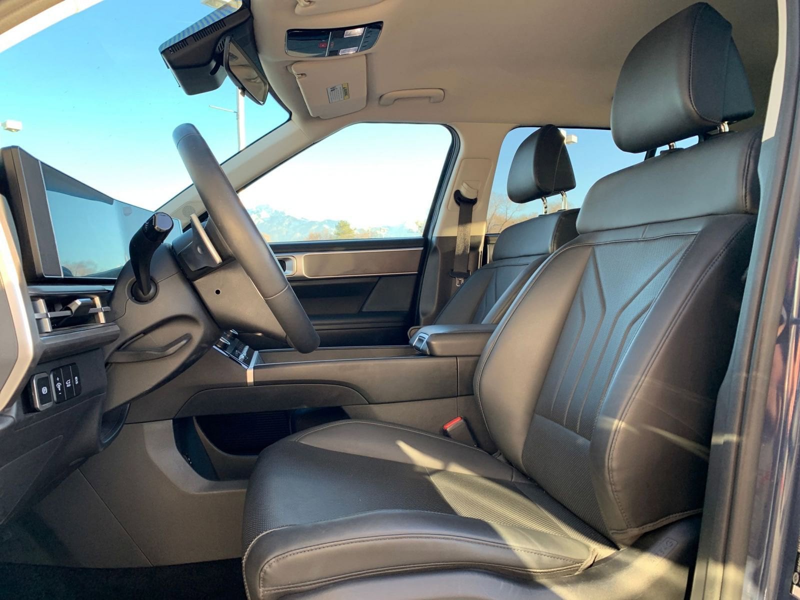 Thumbnail: 2025 Hyundai Santa Fe - 29