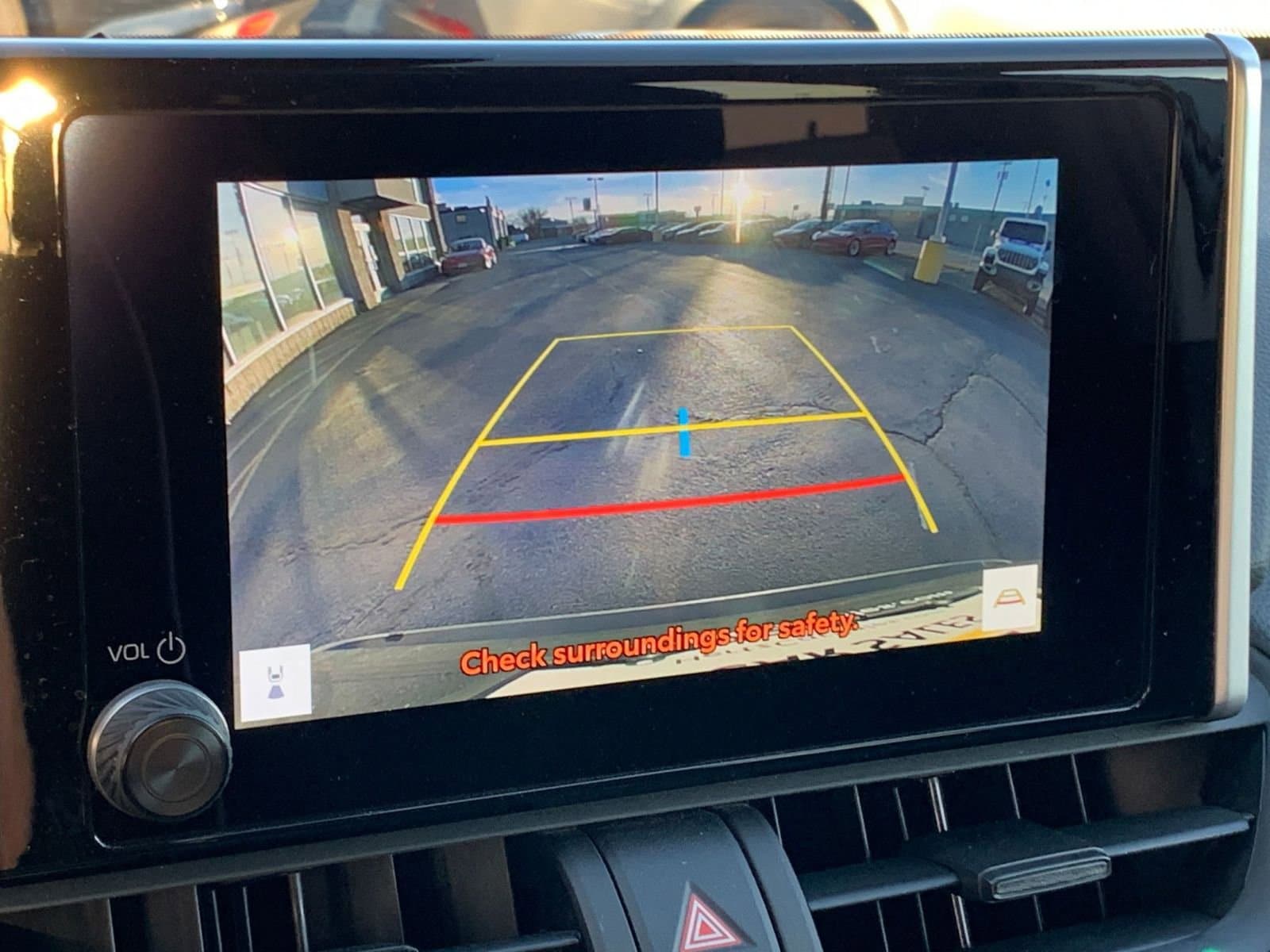 Thumbnail: 2025 Toyota RAV4 - 17