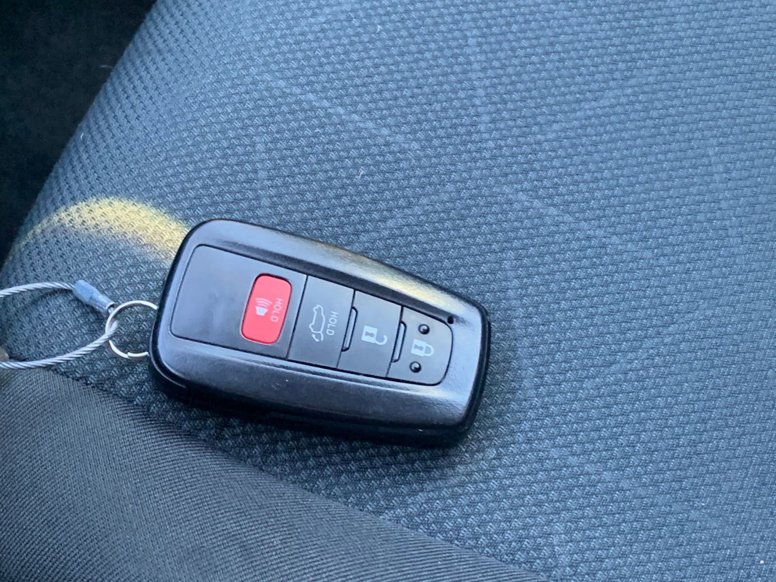 Thumbnail: 2025 Toyota RAV4 - 22