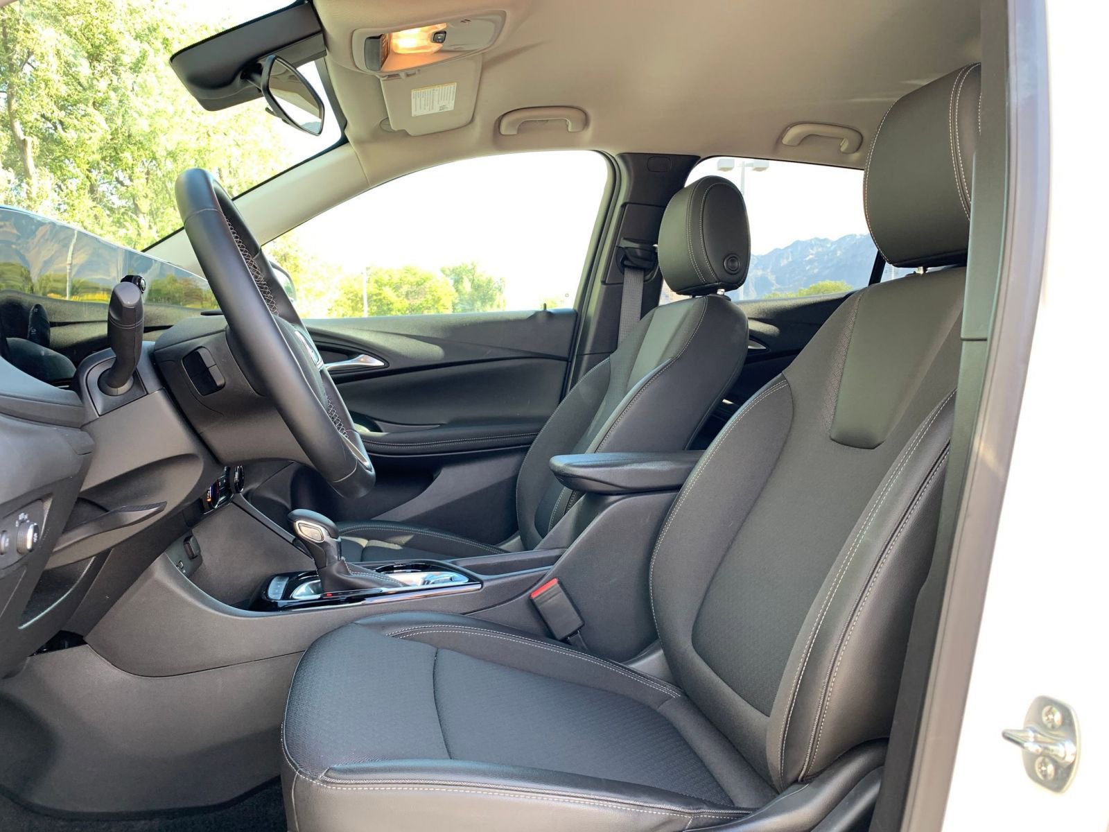 Thumbnail: 2025 Buick Encore GX - 24