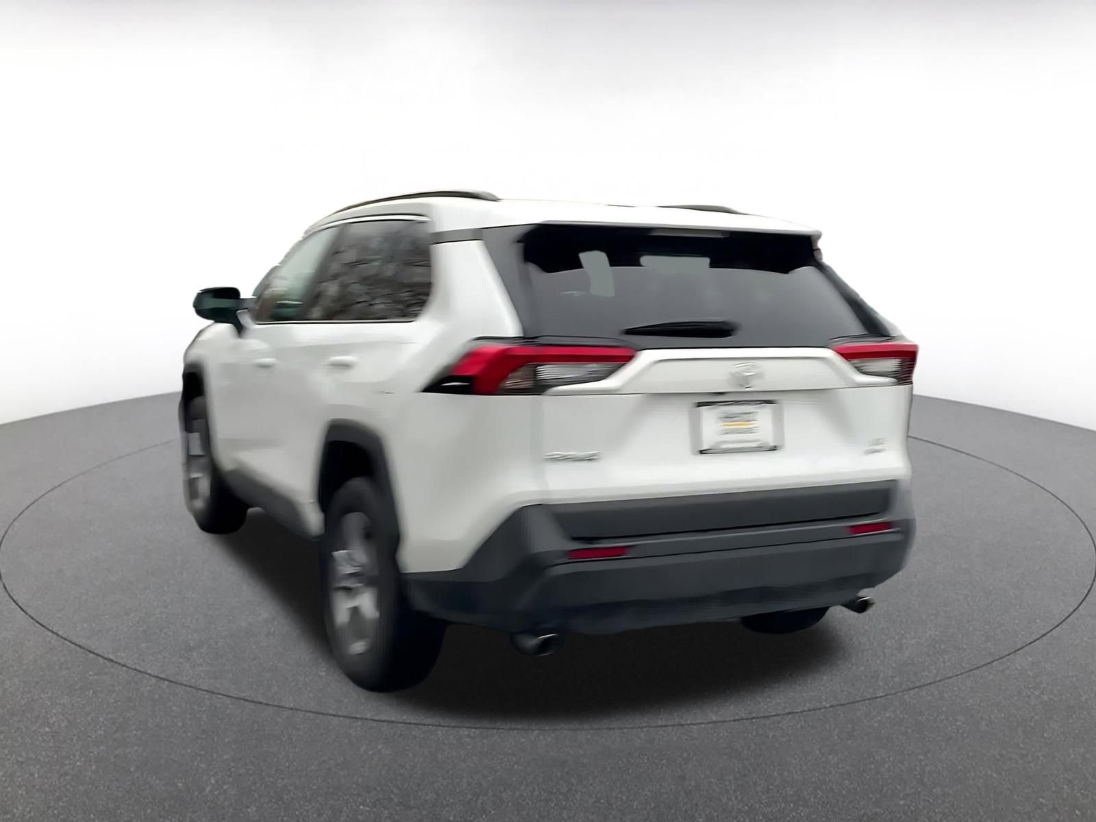 Thumbnail: 2025 Toyota RAV4 - 11