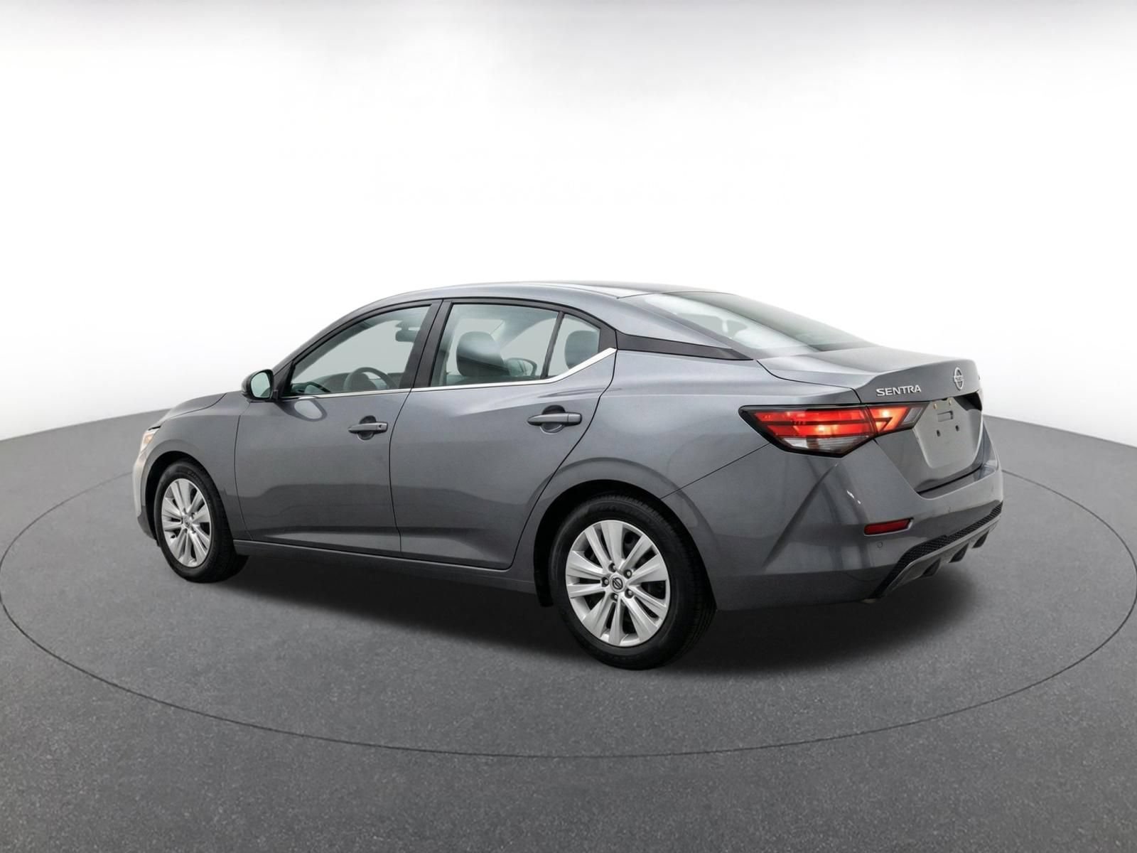 Thumbnail: 2025 Nissan Sentra - 5