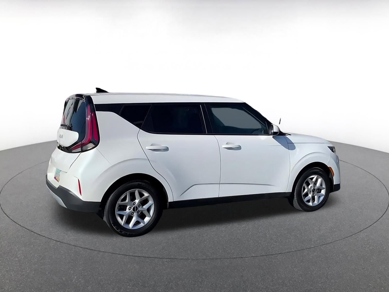 Thumbnail: 2025 Kia Soul - 15