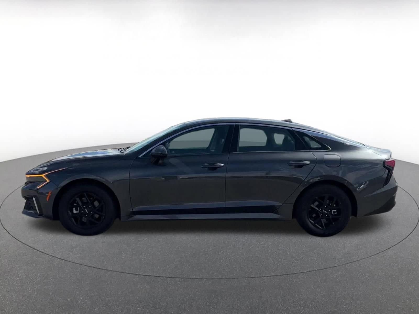 Thumbnail: 2025 Kia K5 - 7