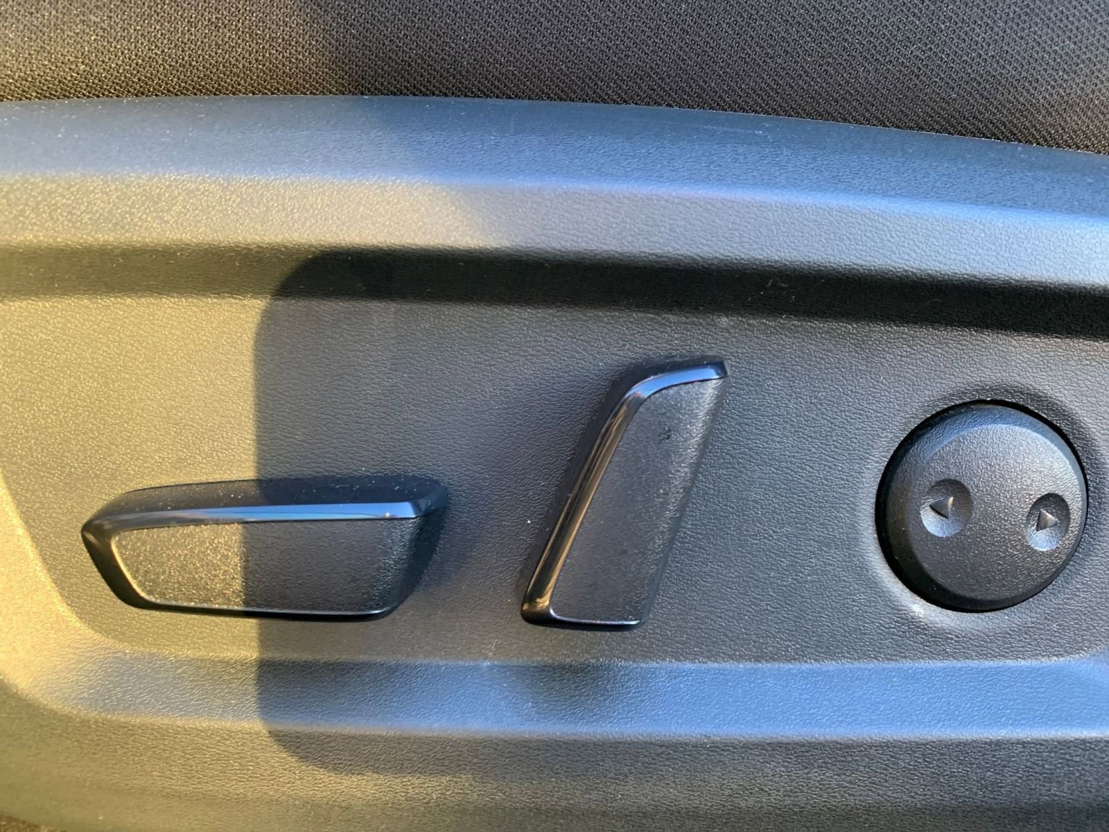 Thumbnail: 2023 Nissan Rogue - 23