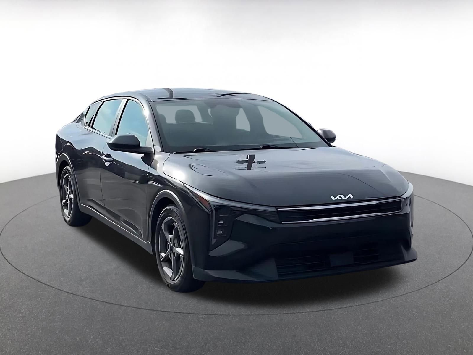 Thumbnail: 2025 Kia K4 - 3