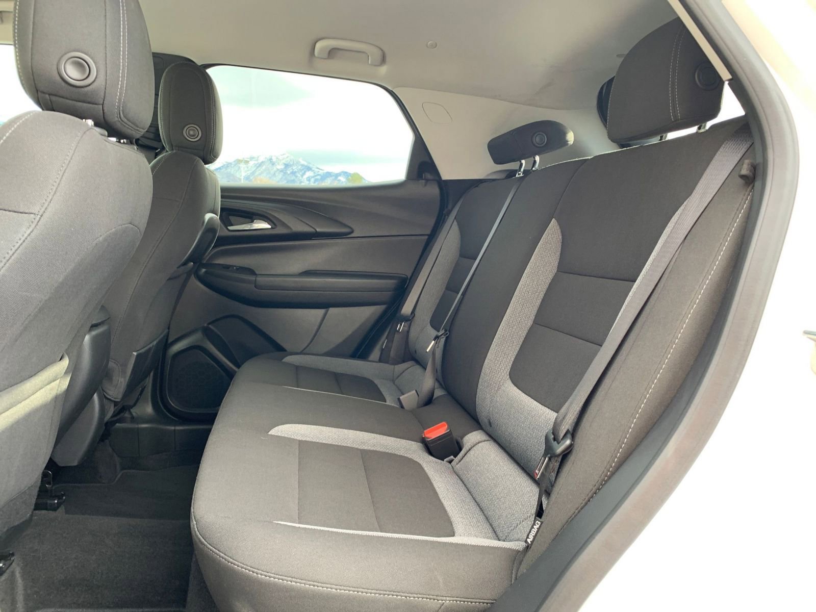 Thumbnail: 2025 Chevrolet TrailBlazer - 23