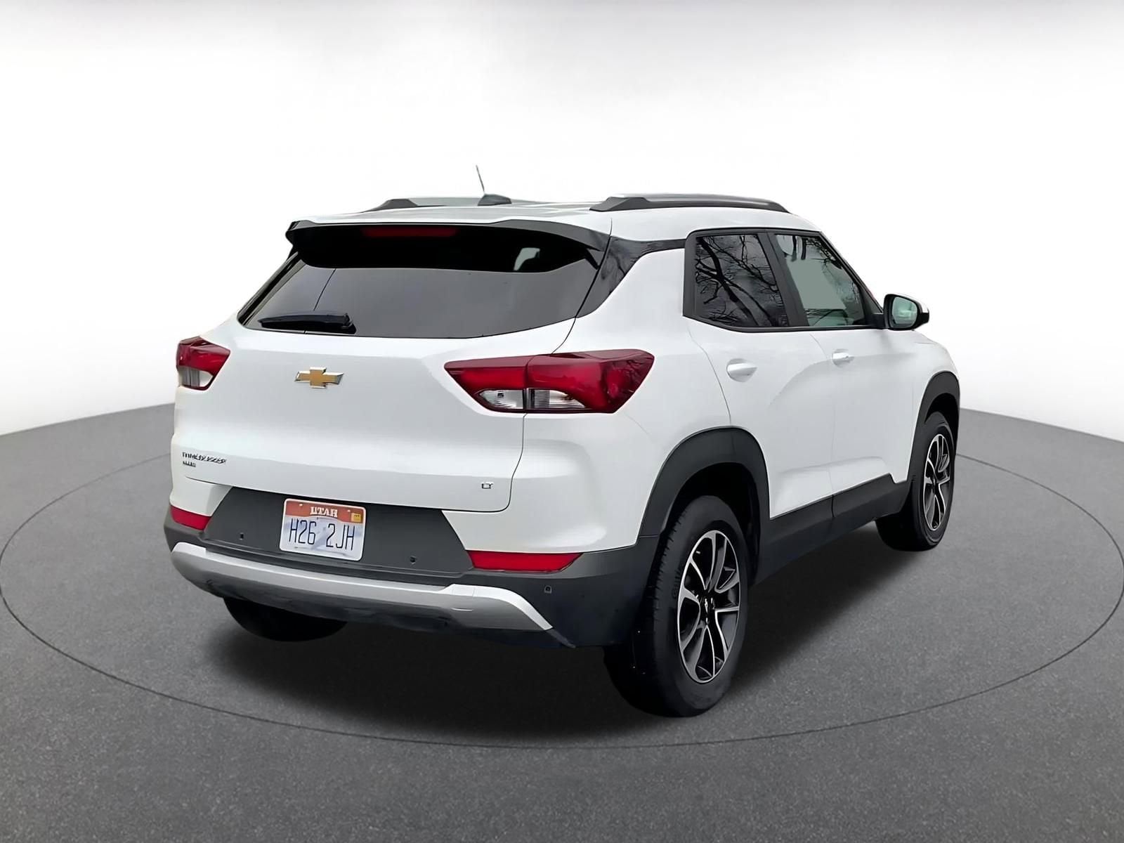 Thumbnail: 2025 Chevrolet TrailBlazer - 14