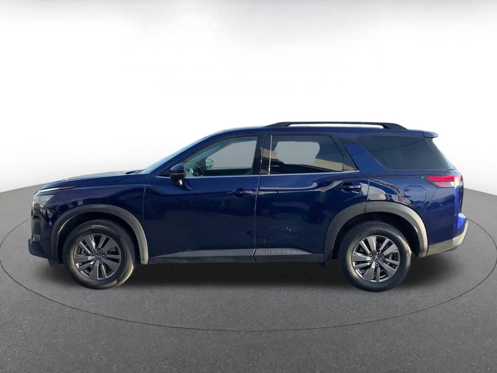 Thumbnail: 2025 Nissan Pathfinder - 9