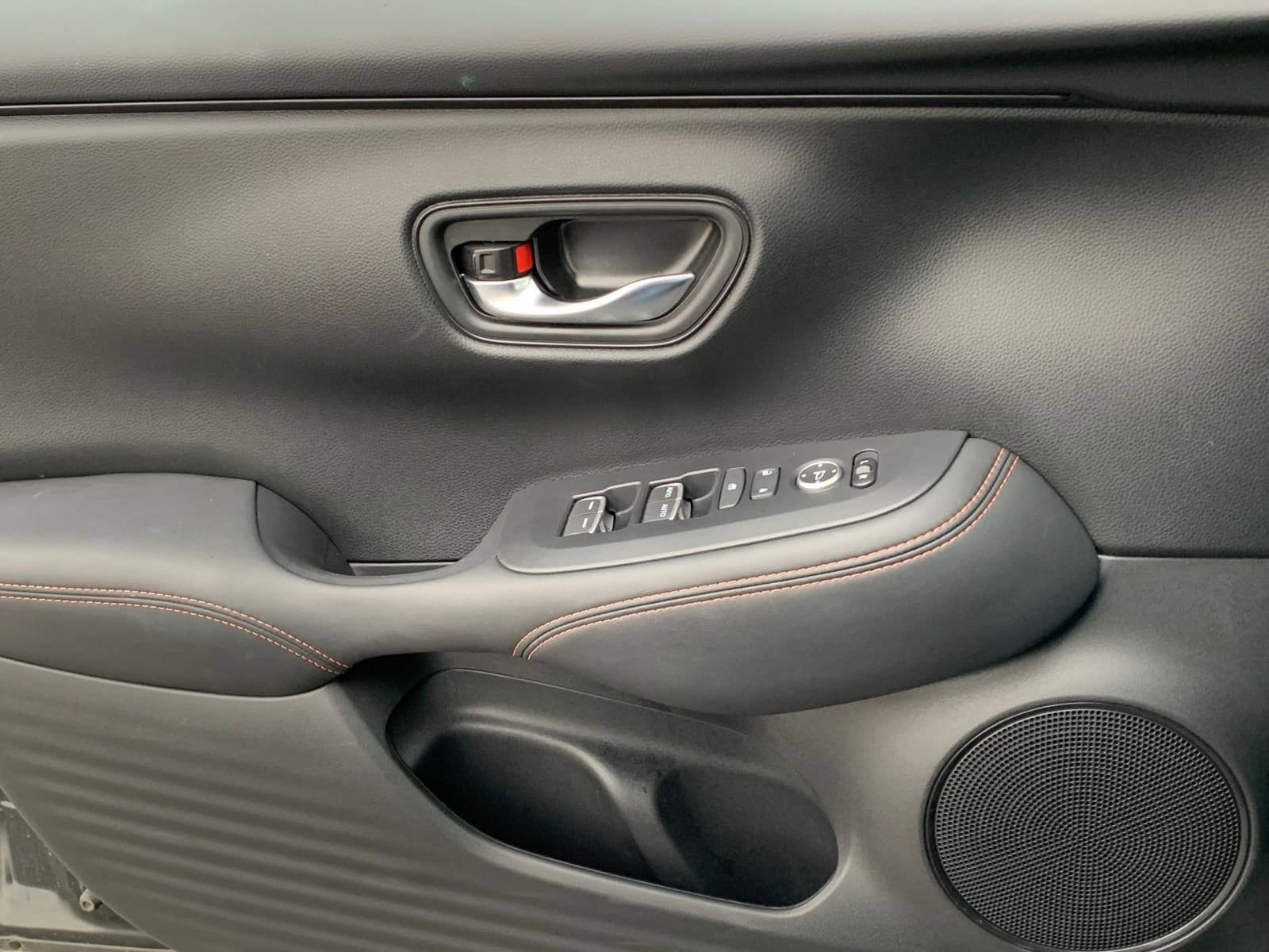 Thumbnail: 2025 Honda HR-V - 20