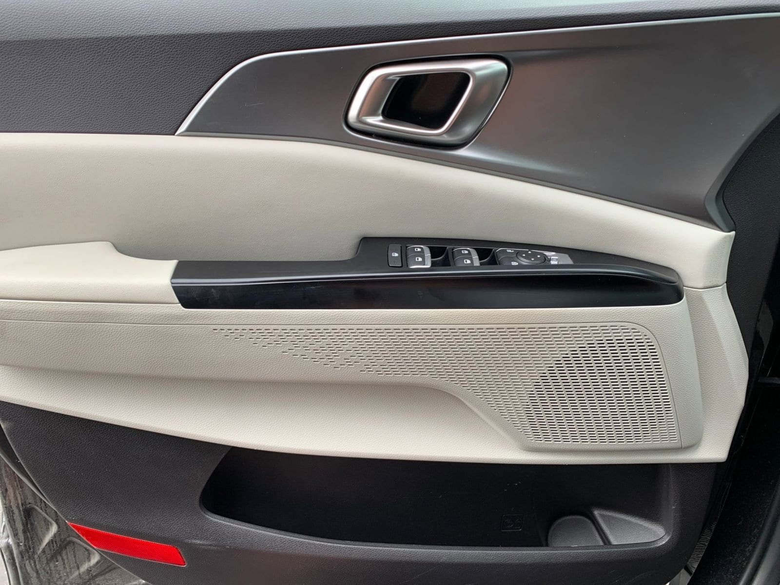 Thumbnail: 2024 Kia Carnival - 20