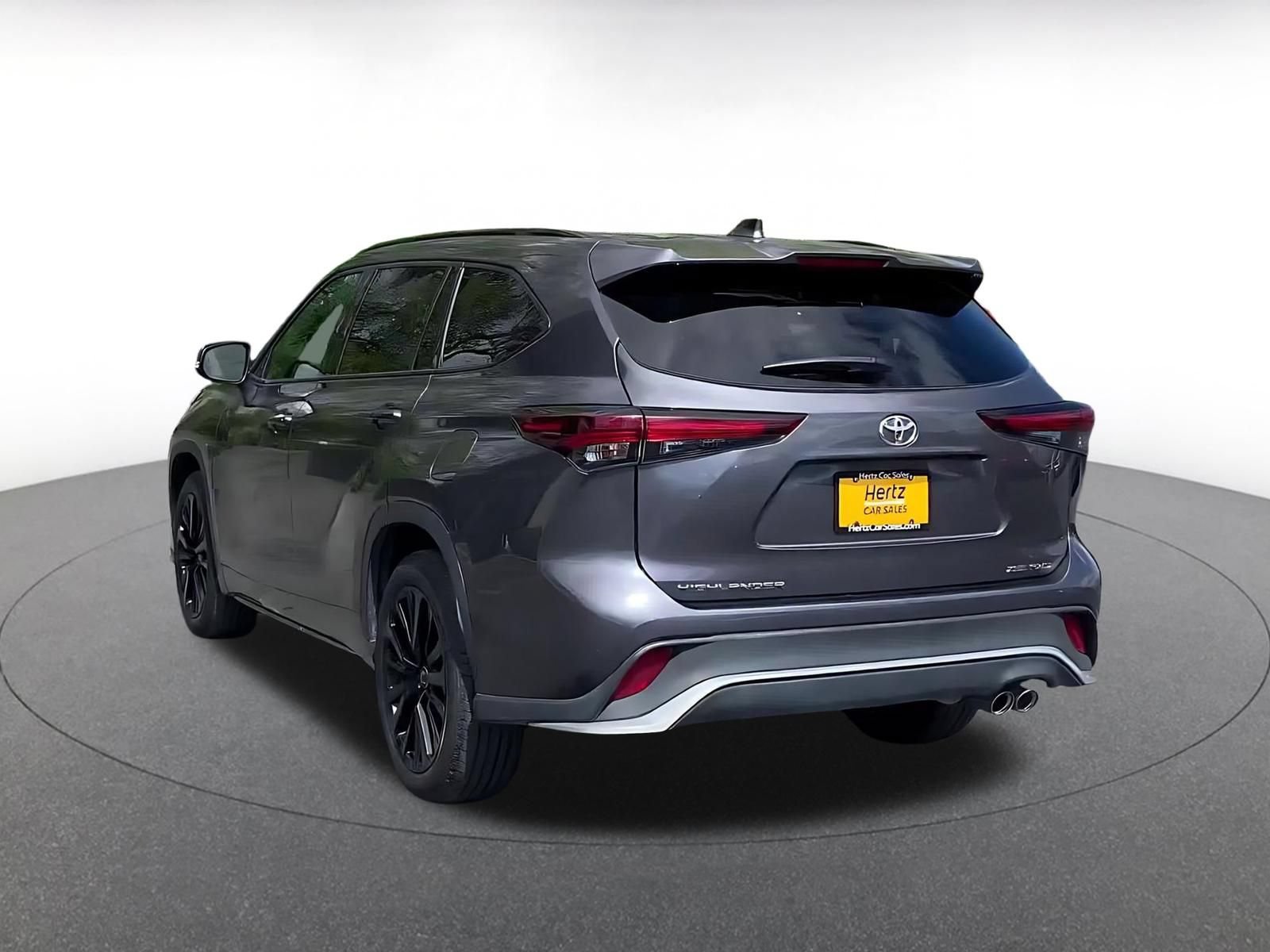 Thumbnail: 2025 Toyota Highlander - 9