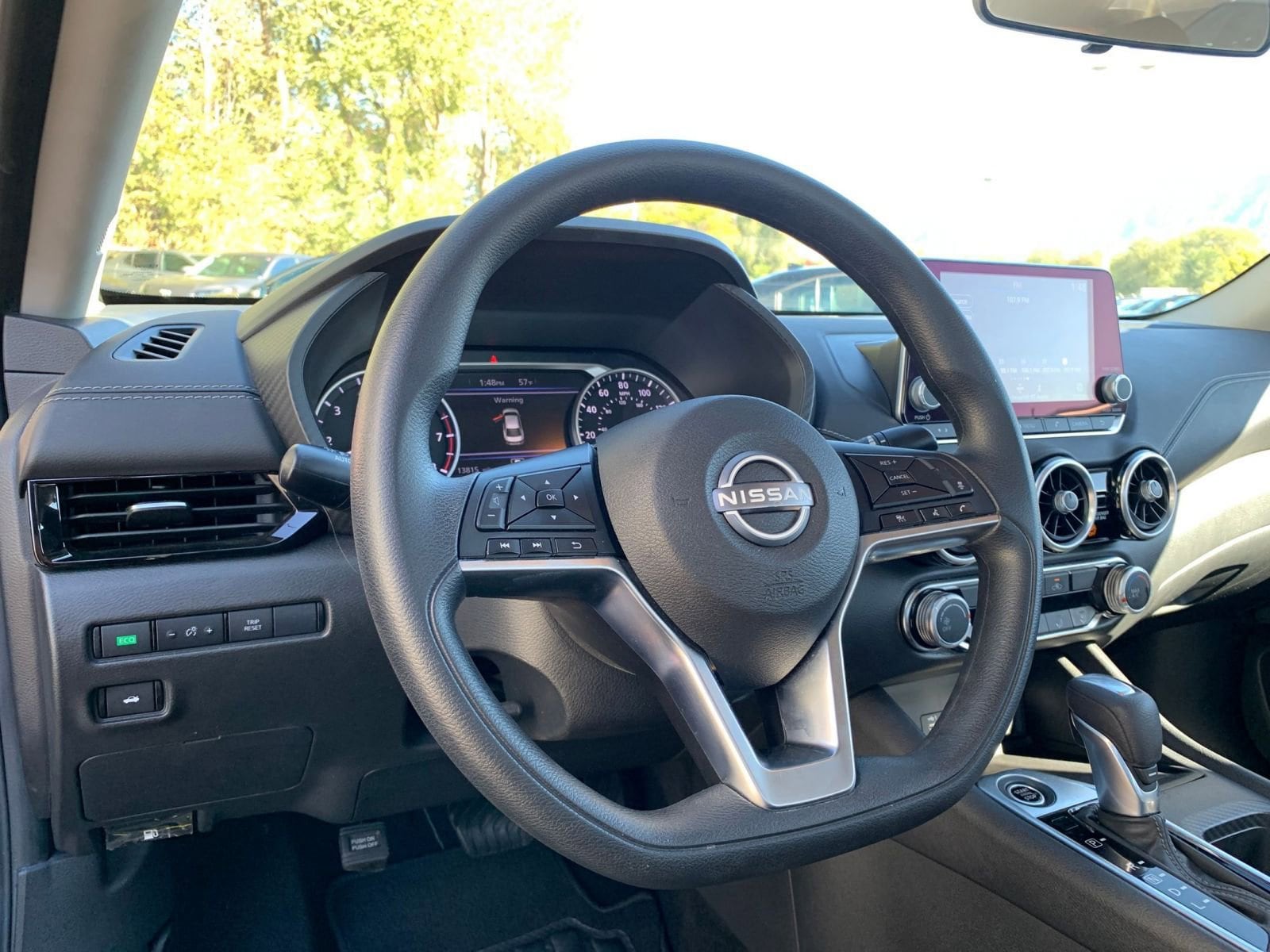 Thumbnail: 2025 Nissan Sentra - 32