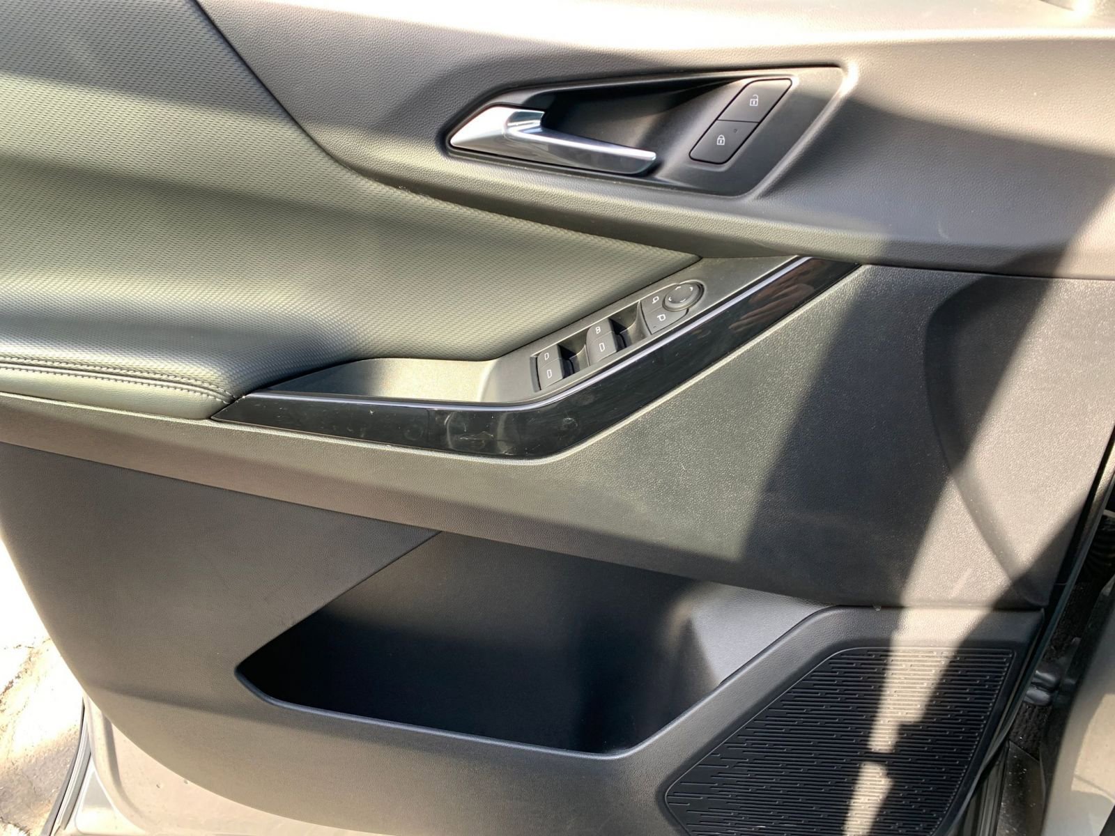 Thumbnail: 2025 Chevrolet Equinox - 20