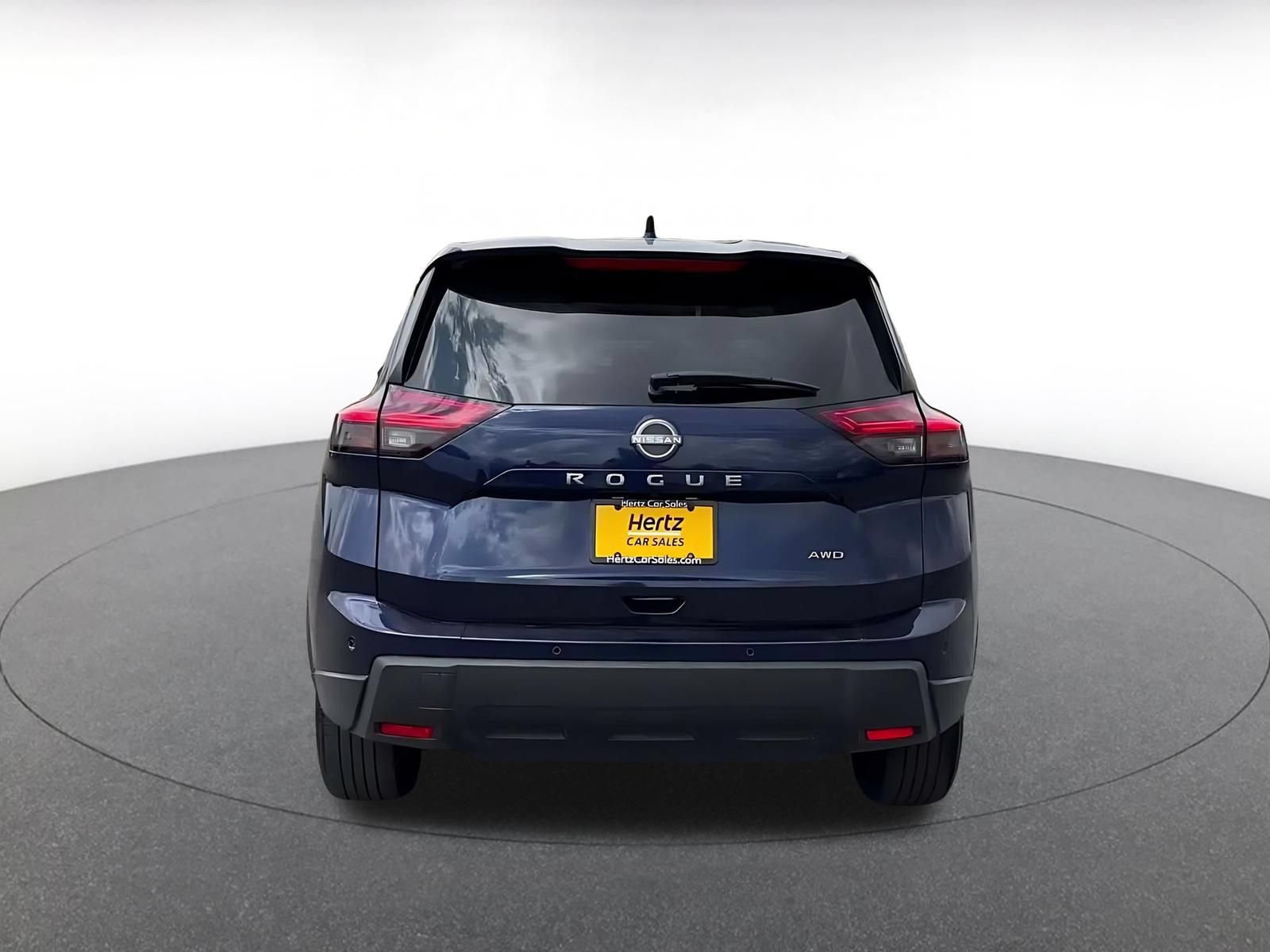 Thumbnail: 2026 Nissan Rogue - 12