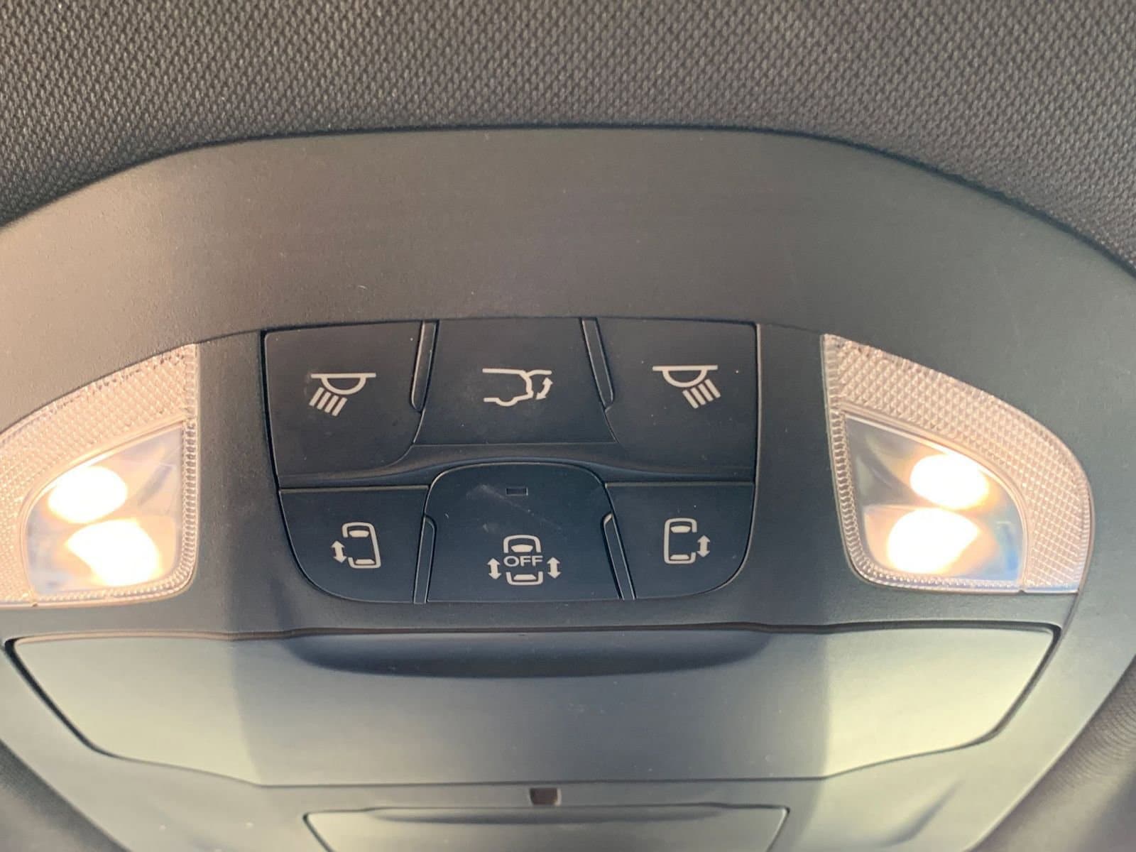 Thumbnail: 2025 Chrysler Pacifica - 23