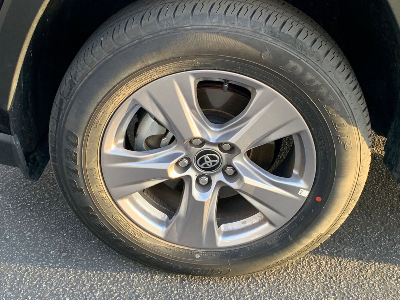 Thumbnail: 2025 Toyota RAV4 - 30