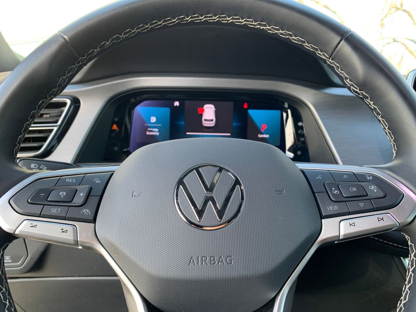 Thumbnail: 2025 Volkswagen Atlas - 29