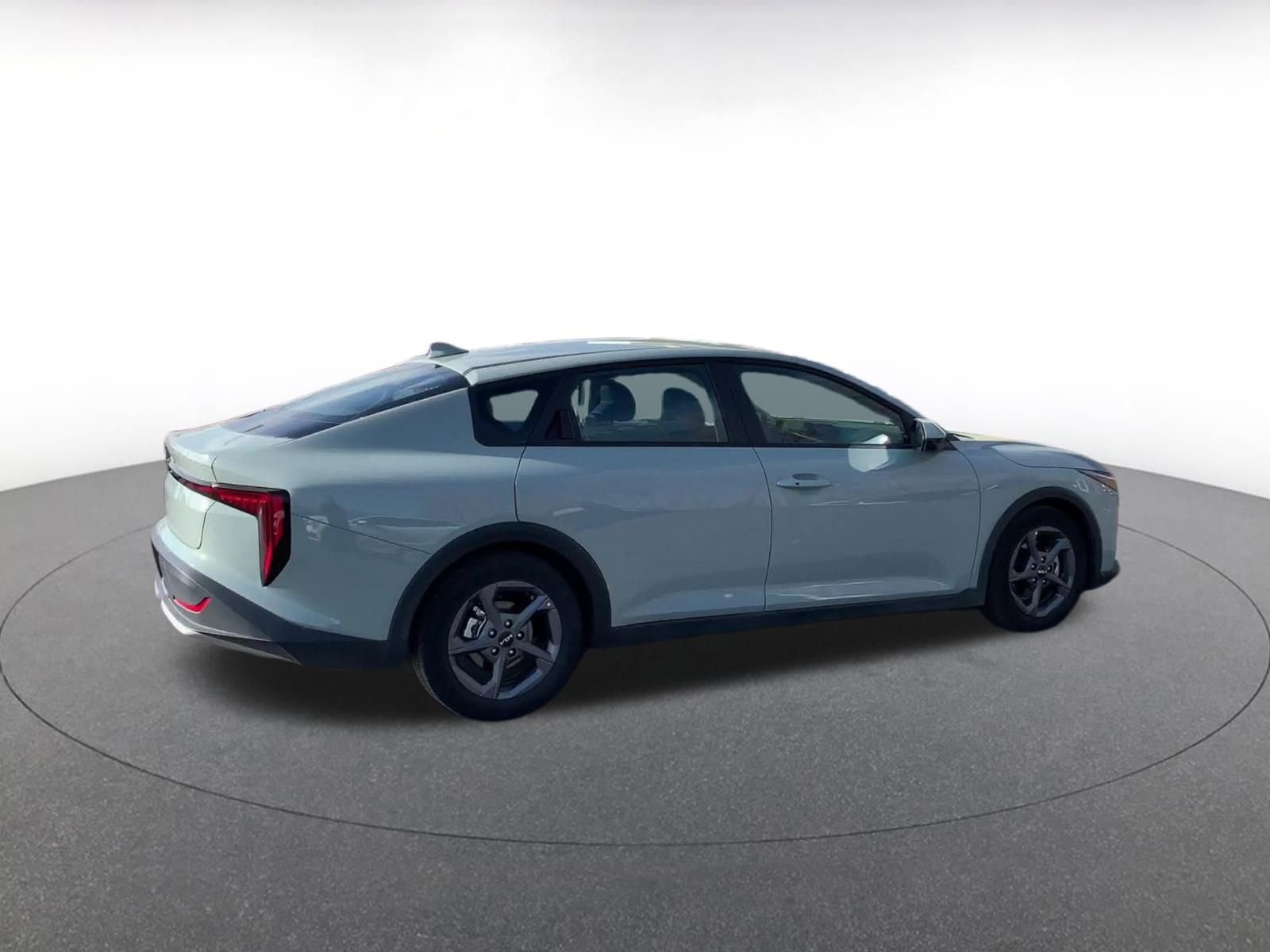 Thumbnail: 2025 Kia K4 - 15