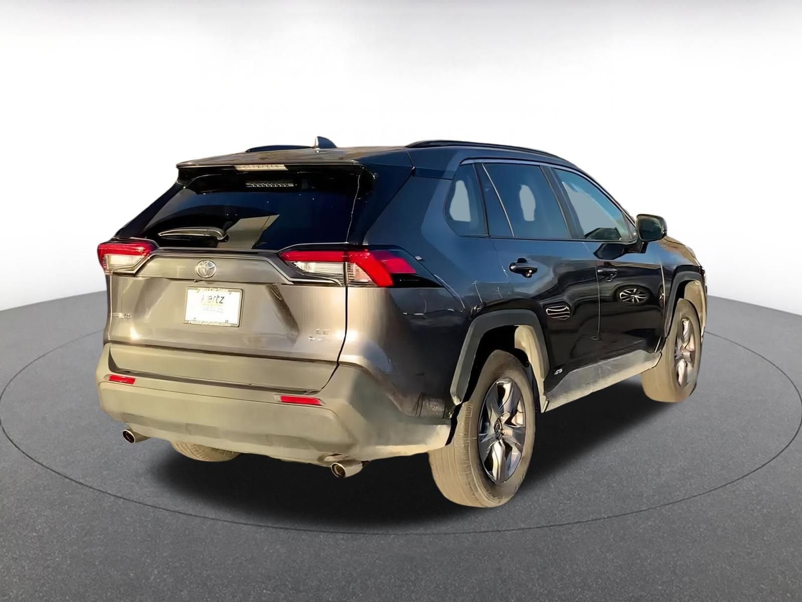 Thumbnail: 2025 Toyota RAV4 - 14