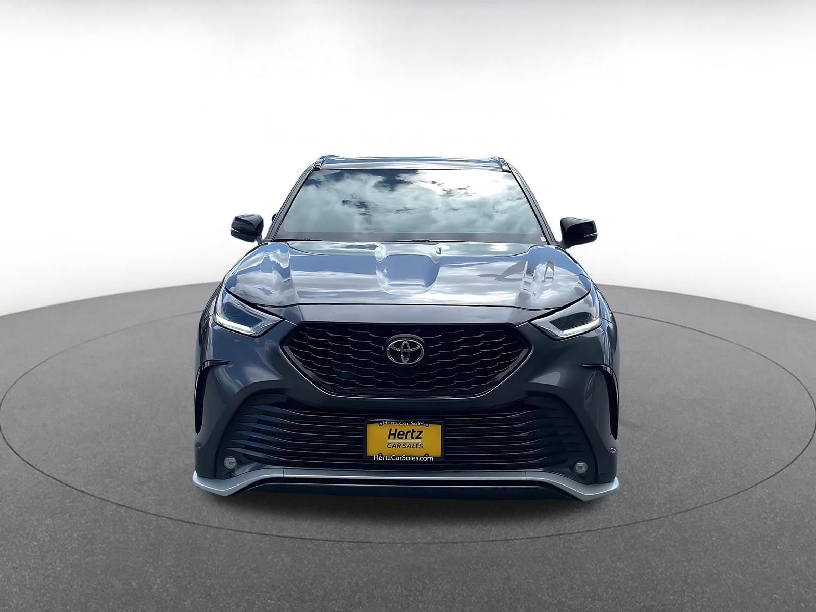 Thumbnail: 2025 Toyota Highlander - 4