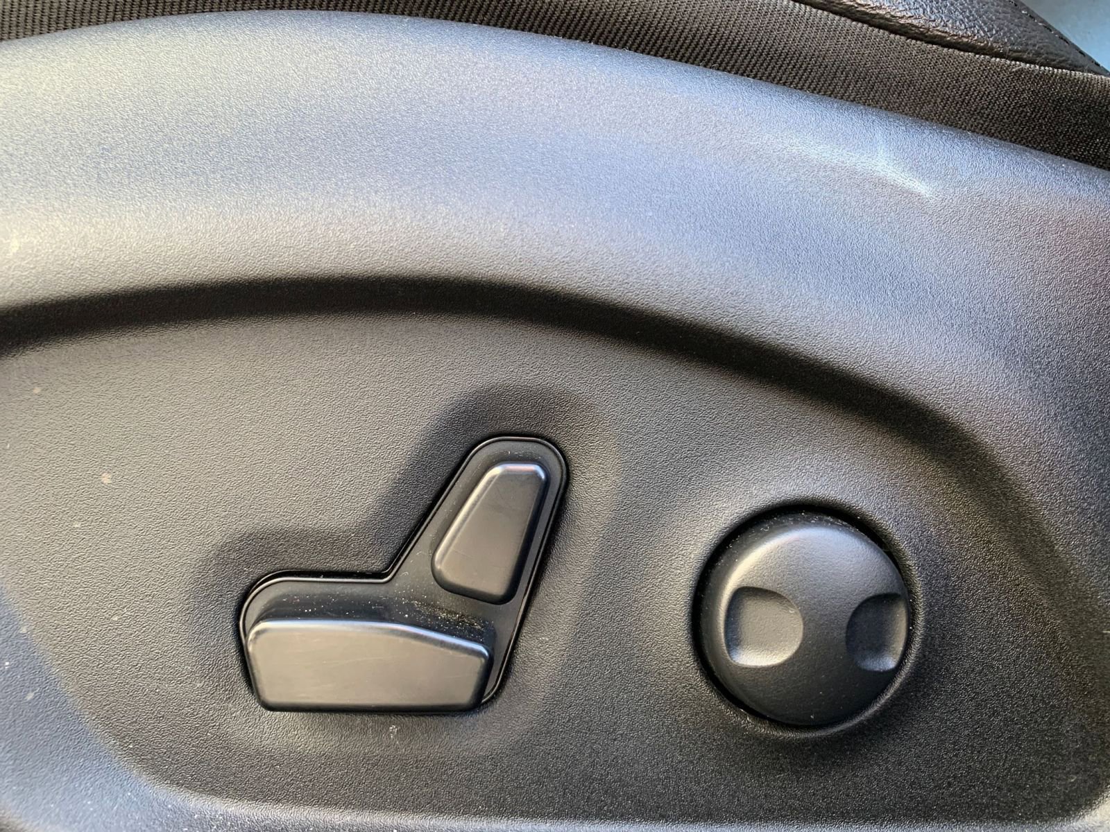 Thumbnail: 2025 Jeep Compass - 23