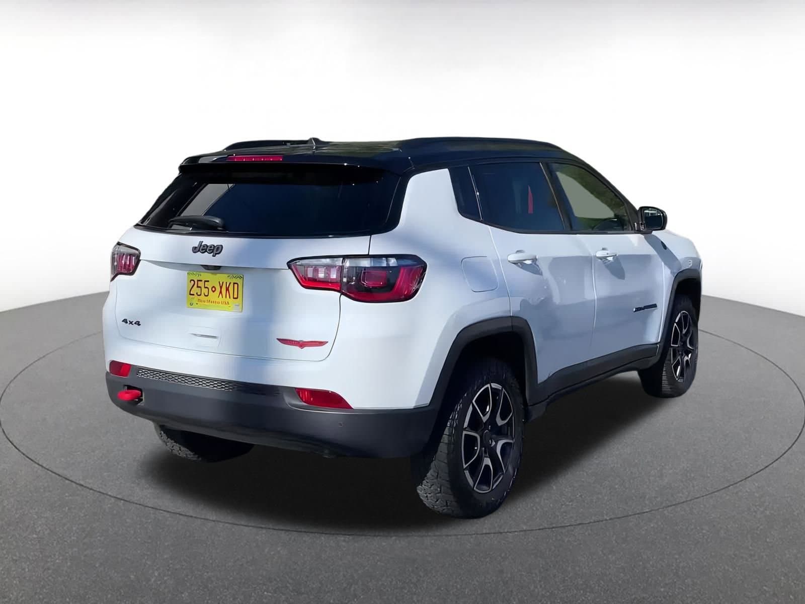 Thumbnail: 2025 Jeep Compass - 14