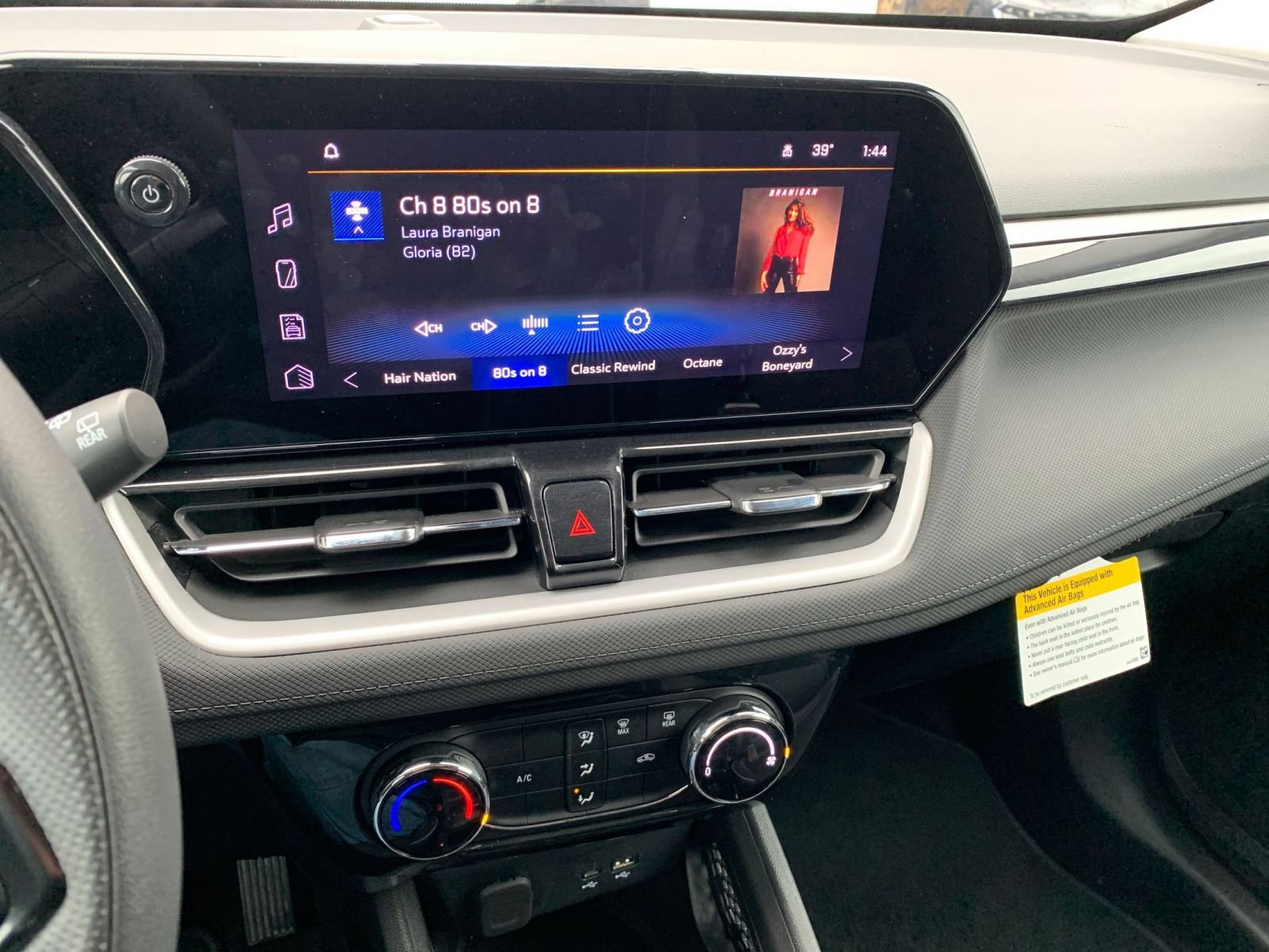 Thumbnail: 2025 Chevrolet TrailBlazer - 18