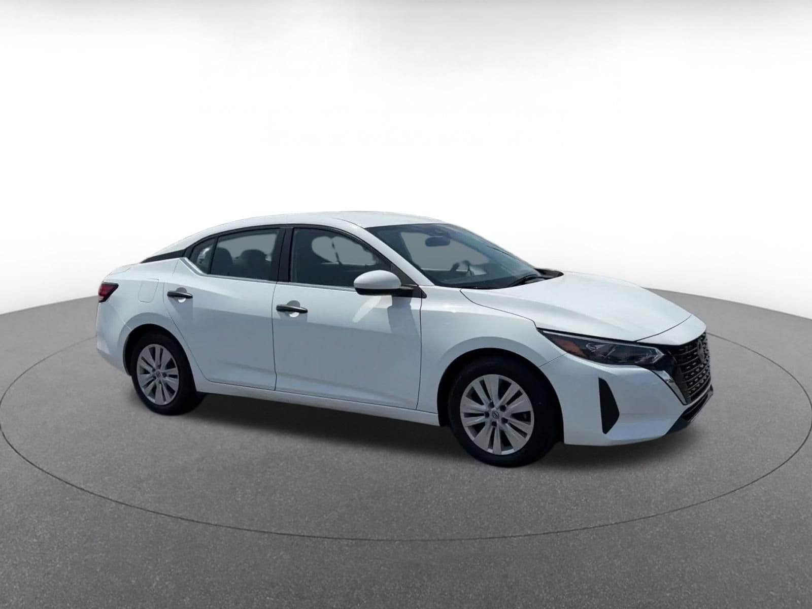 Thumbnail: 2025 Nissan Sentra - 2