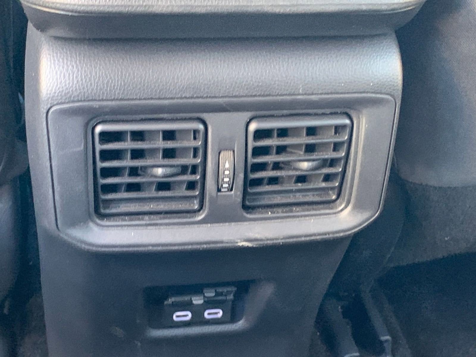 Thumbnail: 2025 Toyota RAV4 - 24