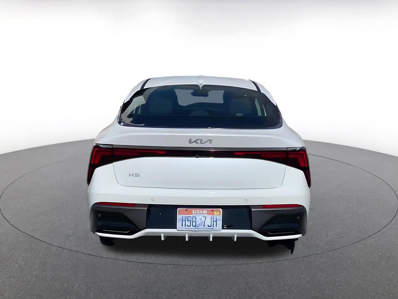 Thumbnail: 2025 Kia K5 - 11