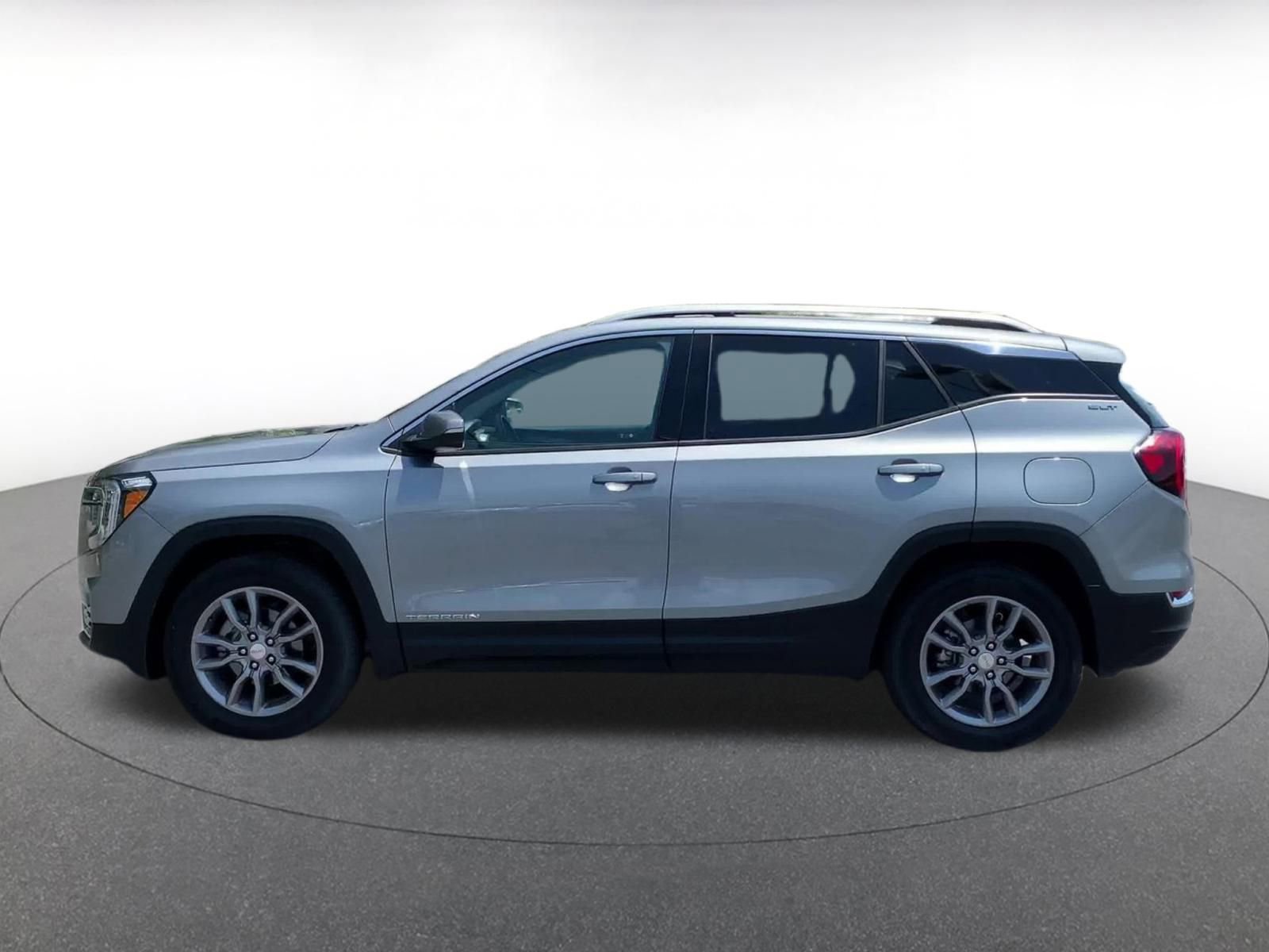 Thumbnail: 2024 GMC Terrain - 8
