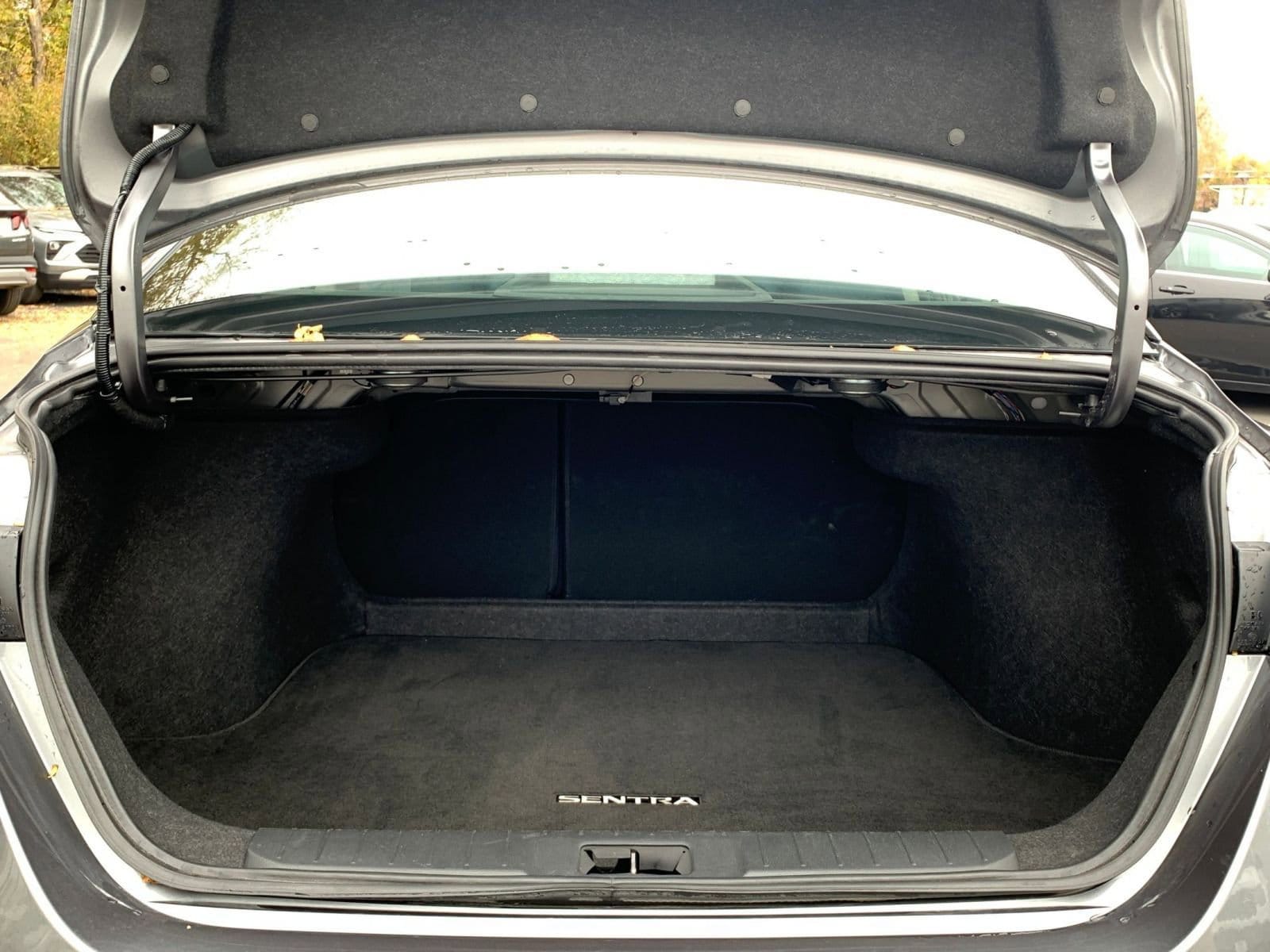 Thumbnail: 2025 Nissan Sentra - 29