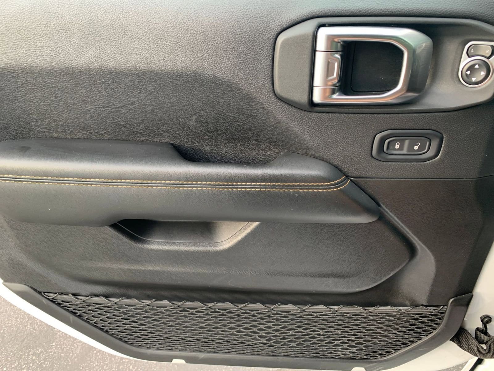 Thumbnail: 2025 Jeep Wrangler - 20