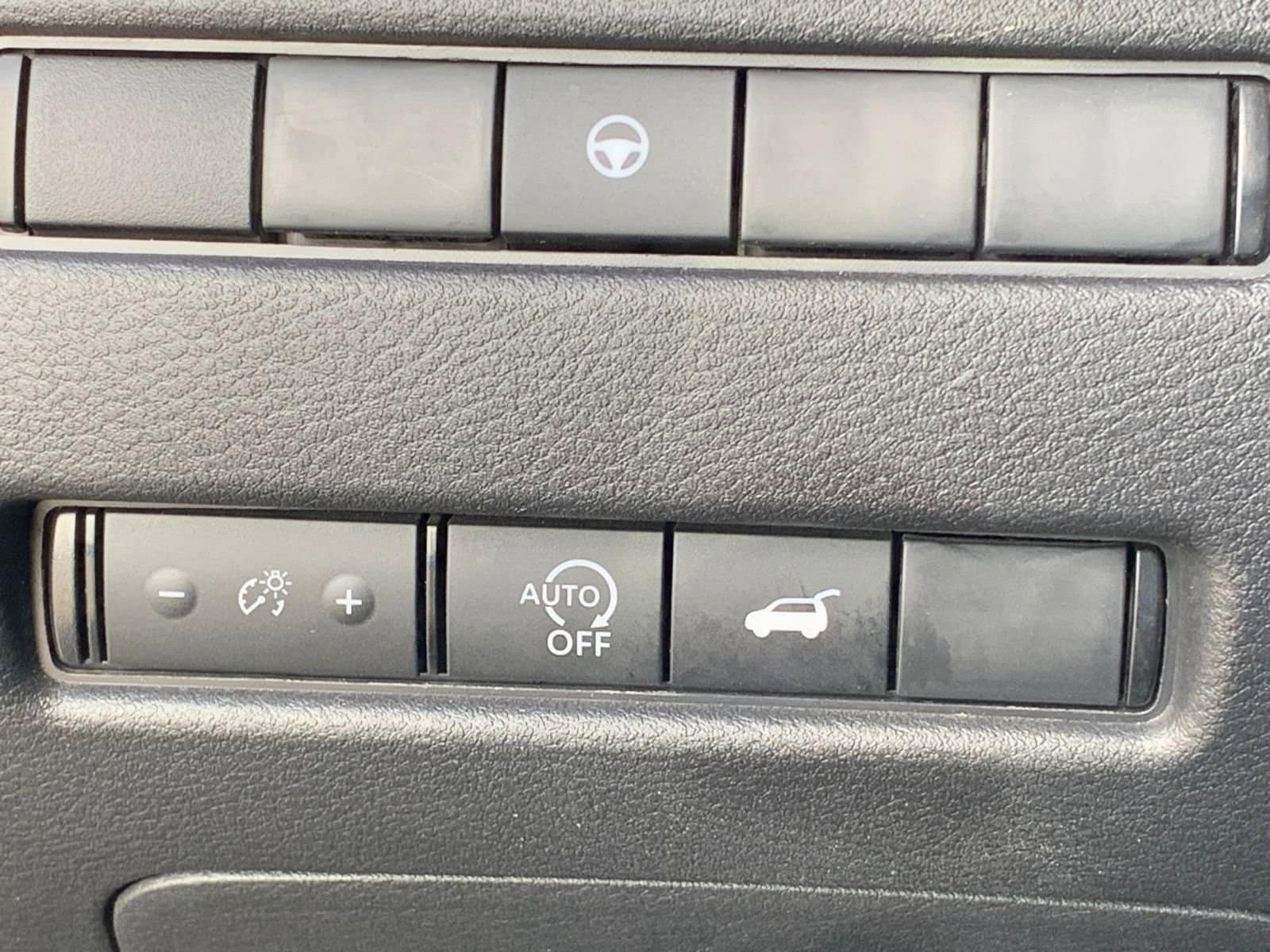 Thumbnail: 2025 Nissan Rogue - 23