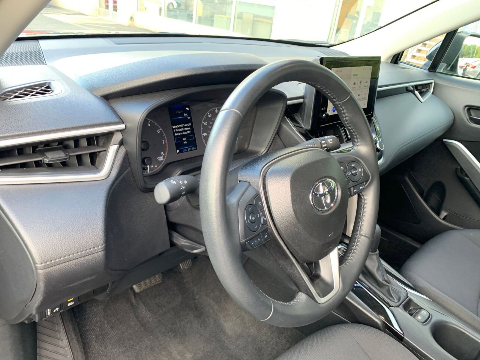 Thumbnail: 2025 Toyota Corolla Cross - 33