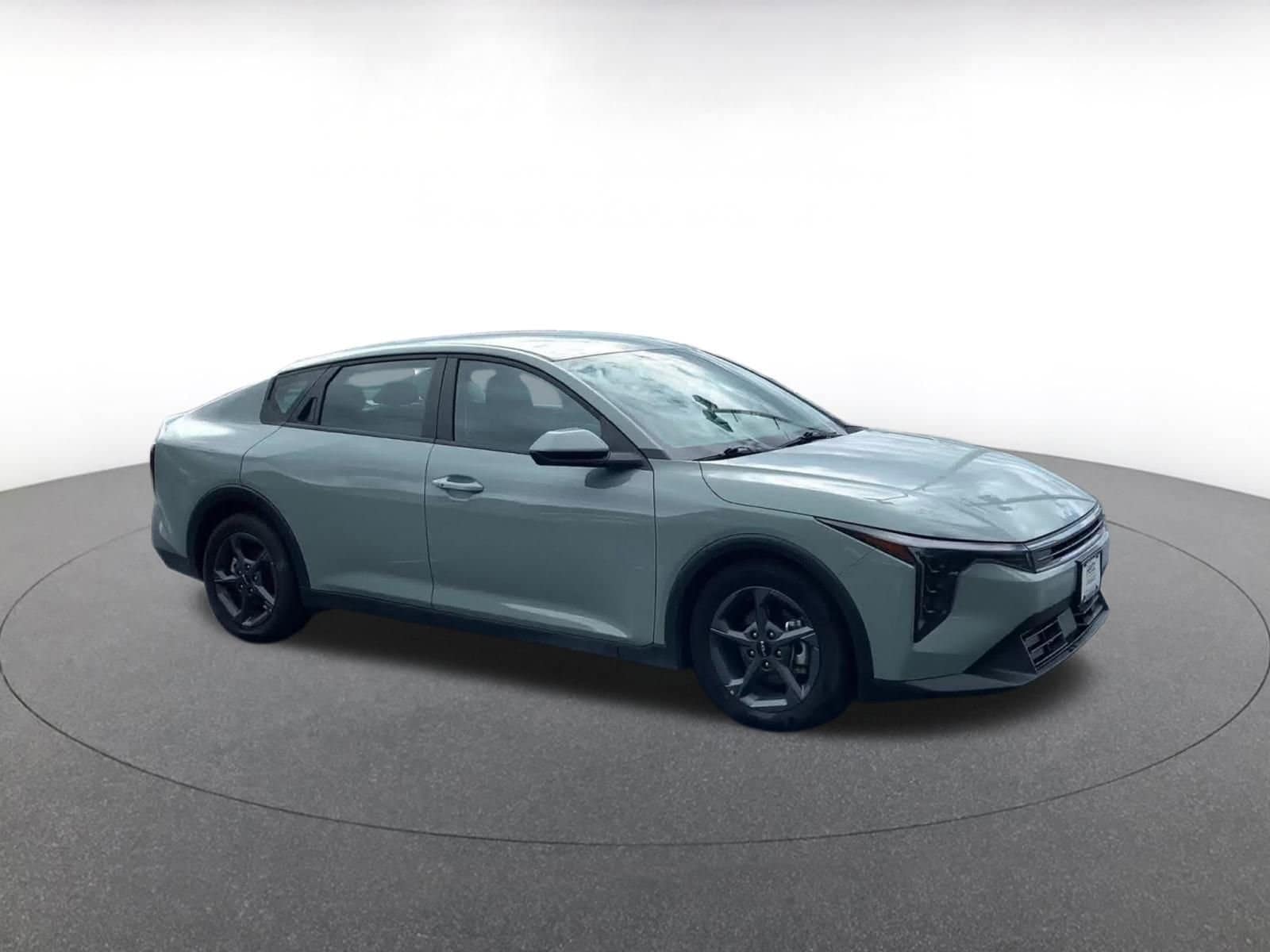 Thumbnail: 2025 Kia K4 - 2