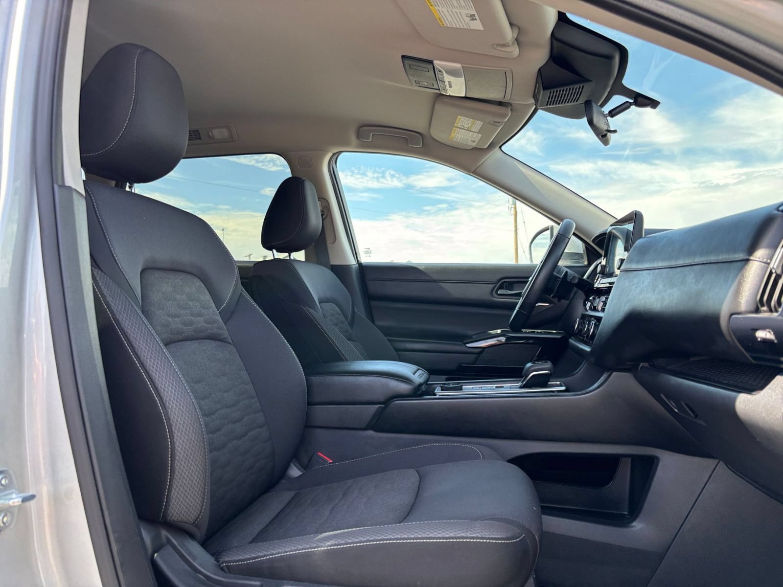 Thumbnail: 2025 Nissan Pathfinder - 34