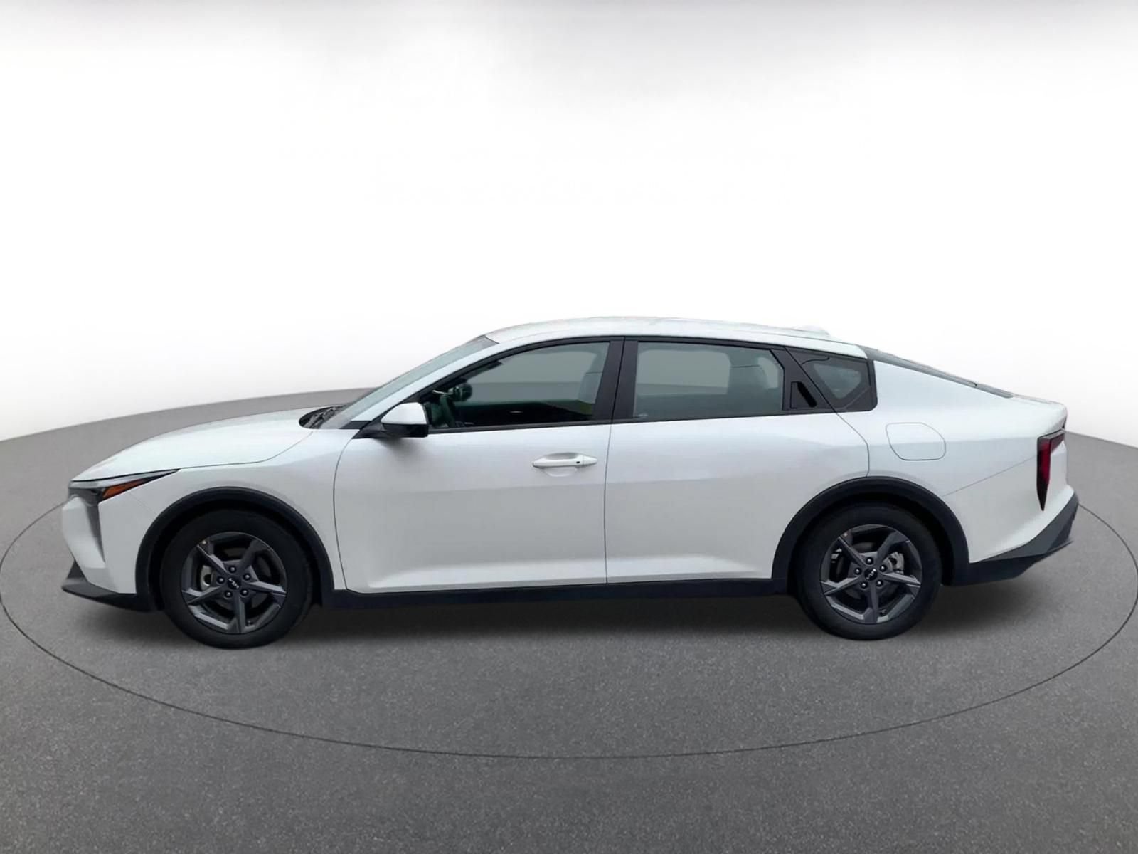 Thumbnail: 2025 Kia K4 - 7