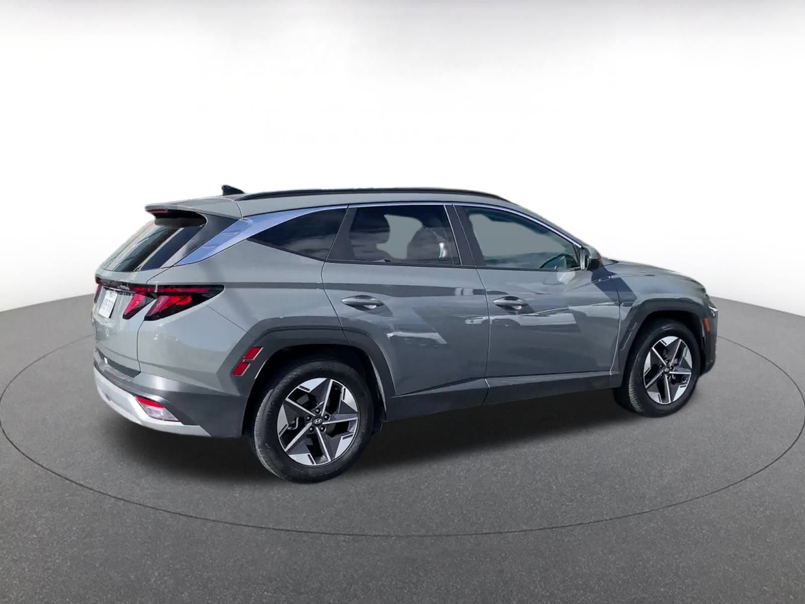 Thumbnail: 2025 Hyundai Tucson - 15