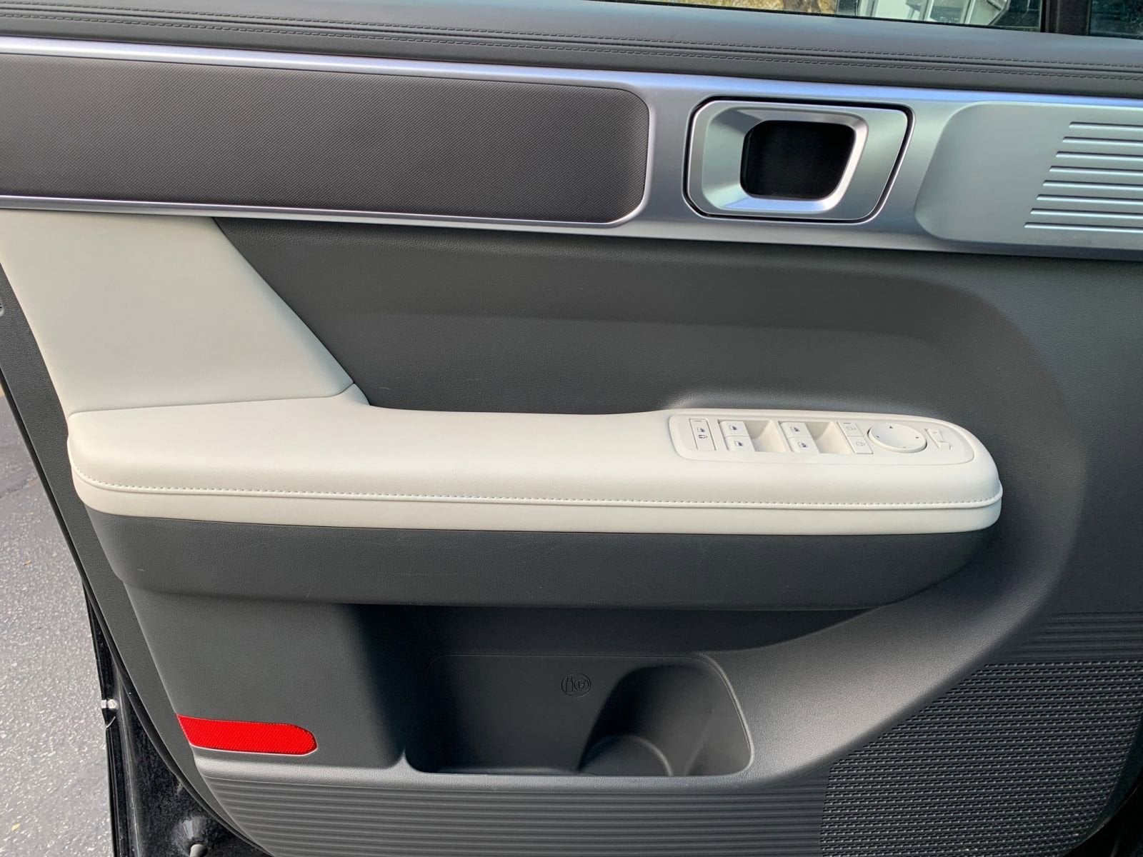 Thumbnail: 2025 Hyundai Santa Fe - 20