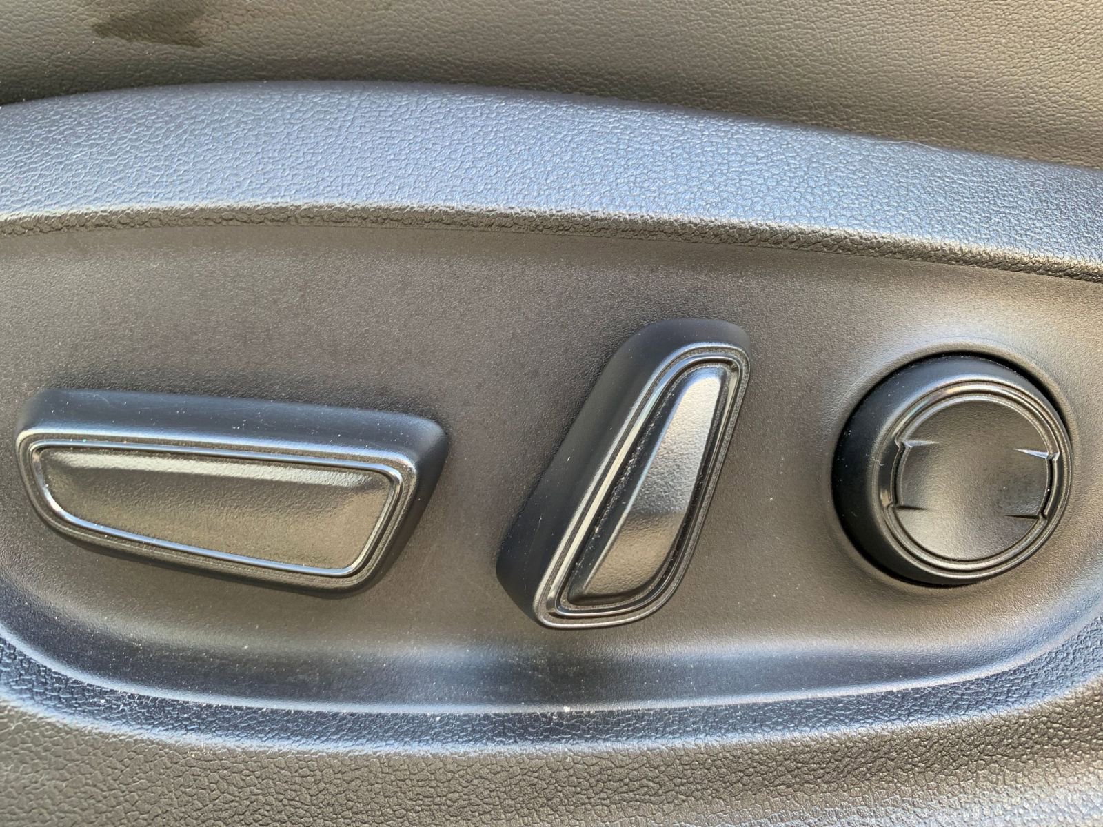 Thumbnail: 2025 Toyota Crown - 23